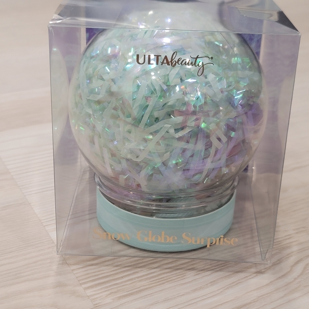 NEW ULTA Beauty Snow Glow Surprise 9 Included. Christmas Stocking Stuffer Gift